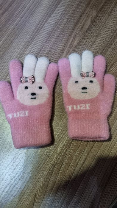 Перчатки детские на 3 - 5 лет