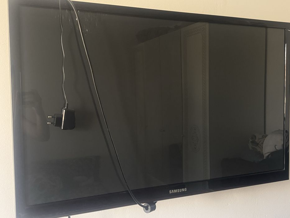 Телевизор Samsung