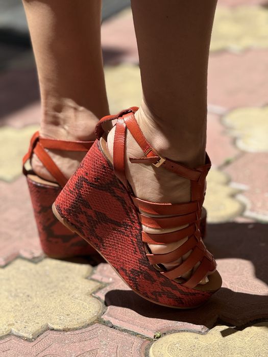 Sandale platforma piele