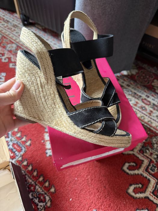 Летние босоножки