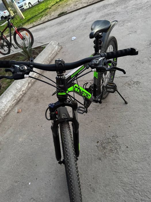 Velosiped Comfort yashil rangli, skorisli