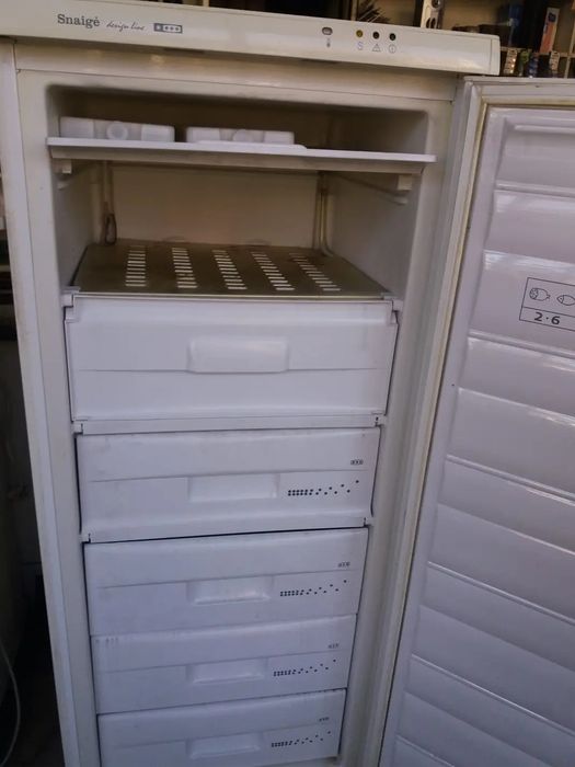 Фризер  SNAIGE F