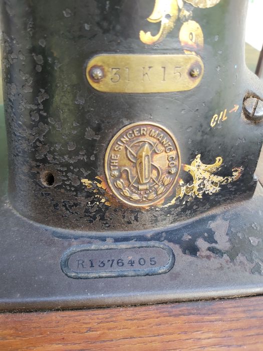 Стара шевна машина - Сингер