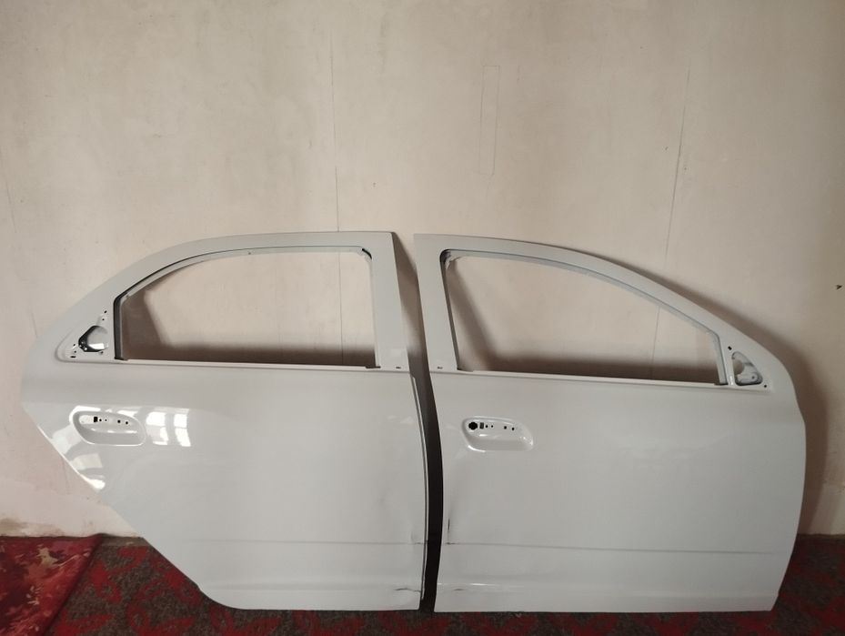 Коболт кузовный детали