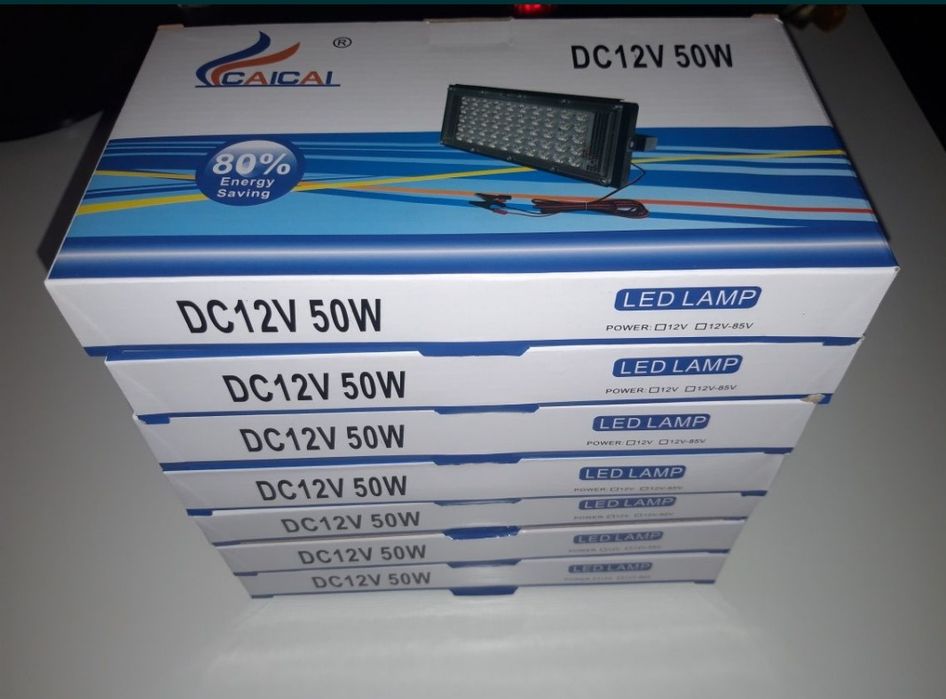 Lampa Auto Cu Leduri 50W SAU 100W 12V Camping, Pescuit Sau Rulota IP65