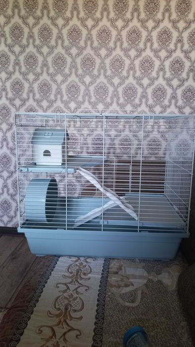 Продам клетку для хомяка