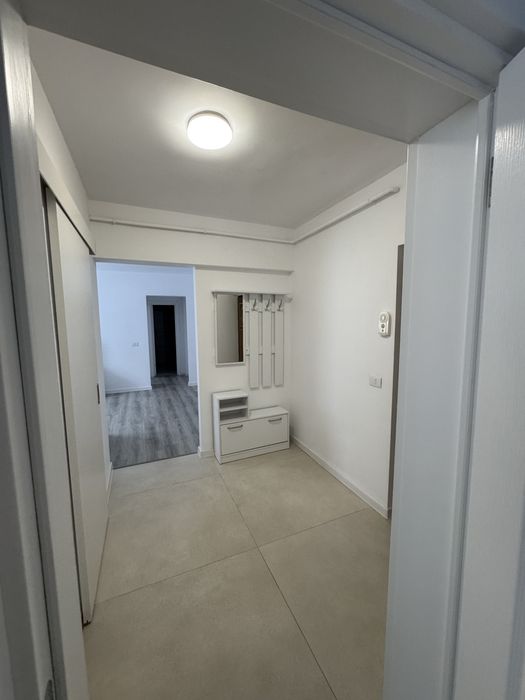 Inchiriere apartament 3 camere