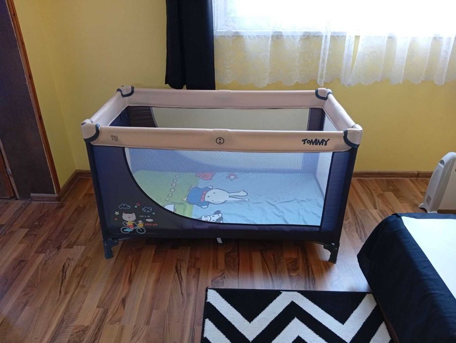 Сгъваема бебешка/детска кошара
