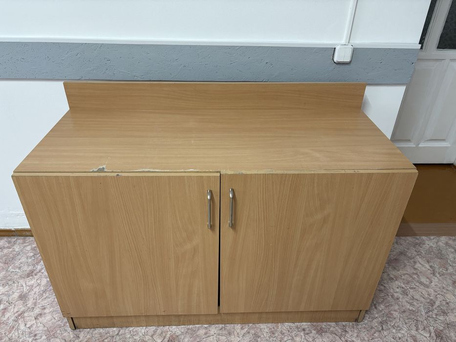 Шкаф-стол-тумба продам