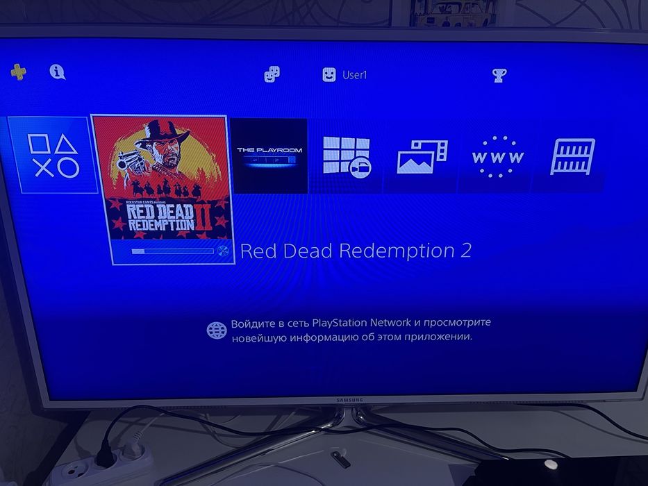 Ps4 + игра в подарок