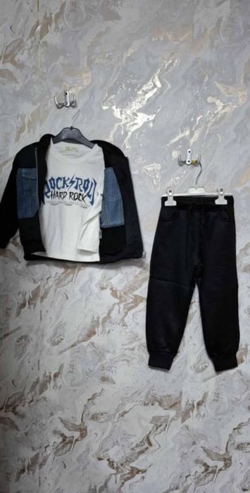 Compleu copii diferite modele