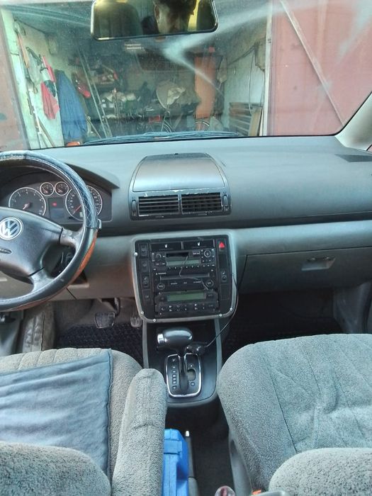 Продам  VW Sharan