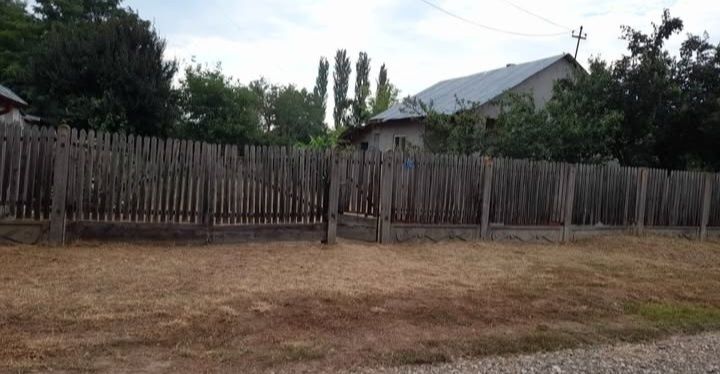 Casa de vanzare Lipanescu Buzău 2500mp