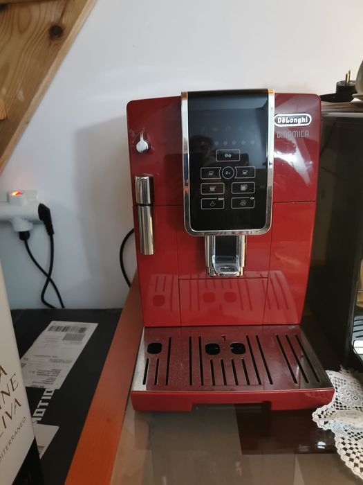 Кафе Машина Делонги