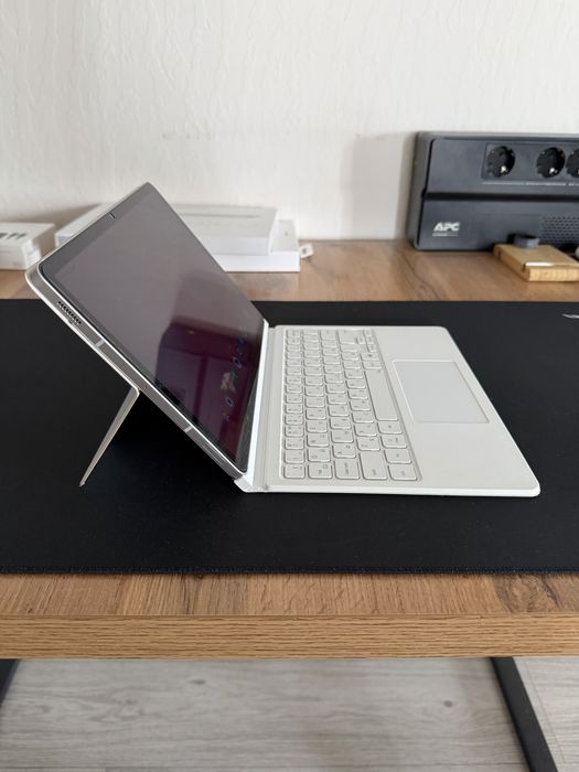Samsung Galaxy Tab S9 FE 5G + оригинальная клавиатура + 45W зарядка