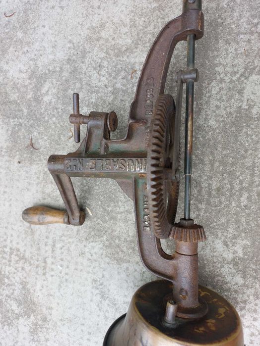 Menghina Heuer Front Veche