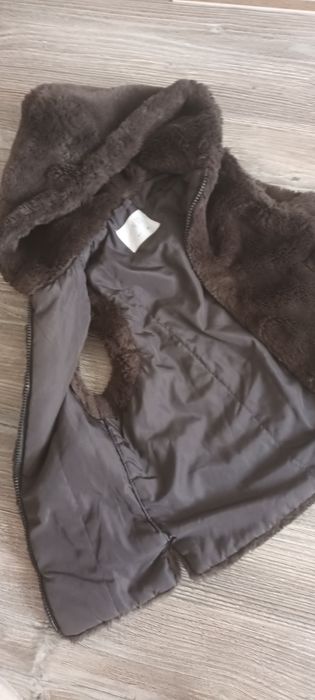 Детски елек на Zara за 6-7-8г