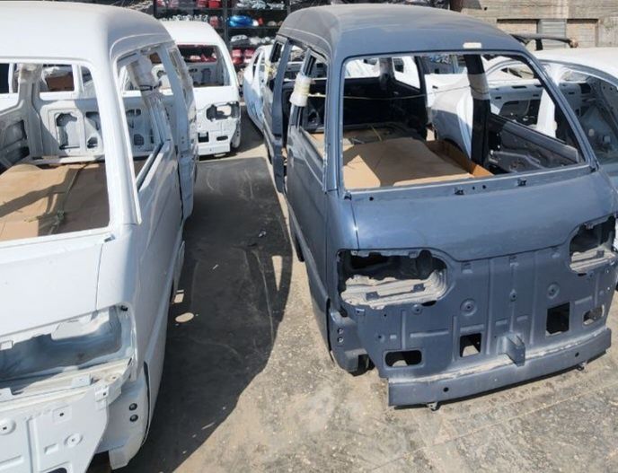 Mo‘kriy rangli damas kuzuflar