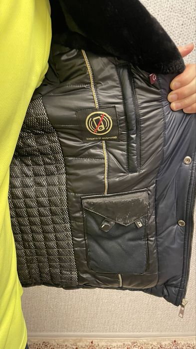 Продам мужскую куртку