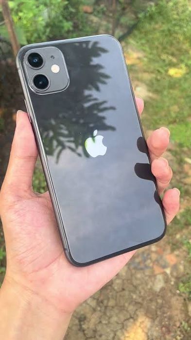 Продам Iphone 11 Black