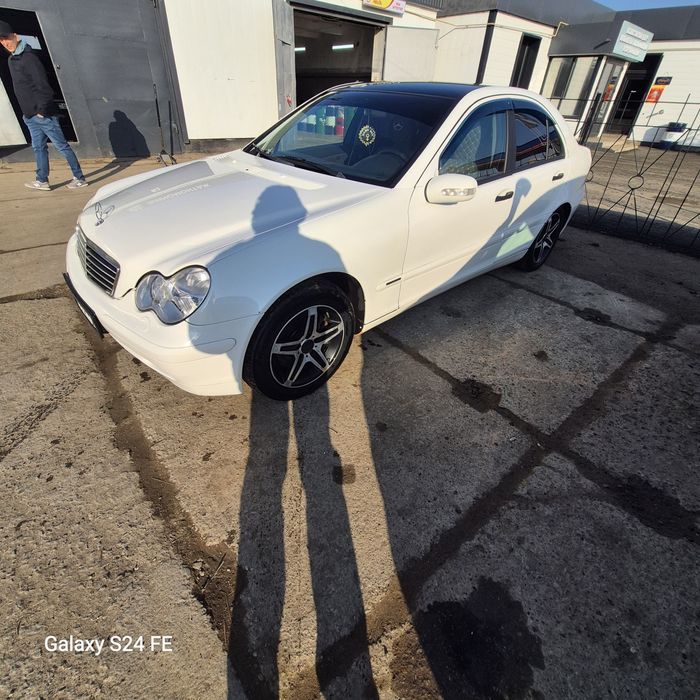 Мерседес бенз w203