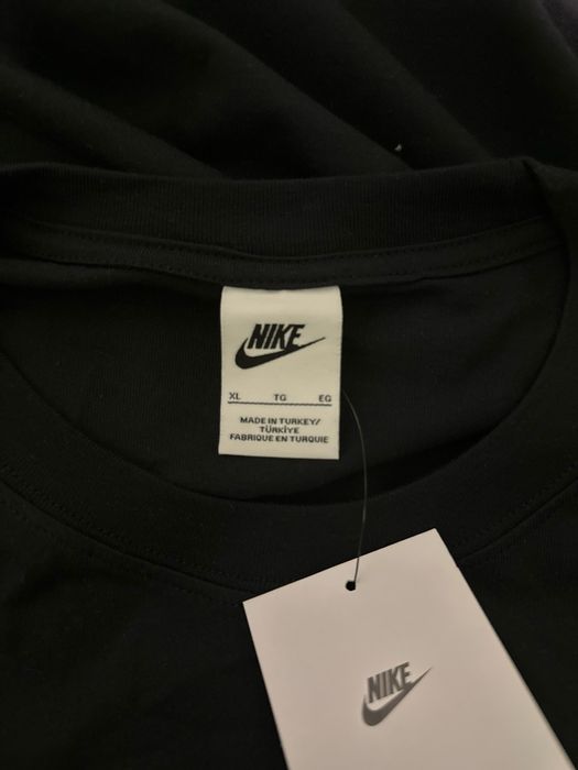 Нова тениска Nike