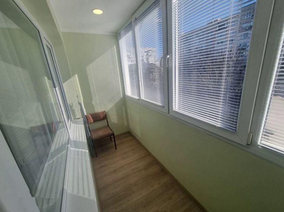 Четиристаен апартамент под наем в ж.к. Връбница, 2215758