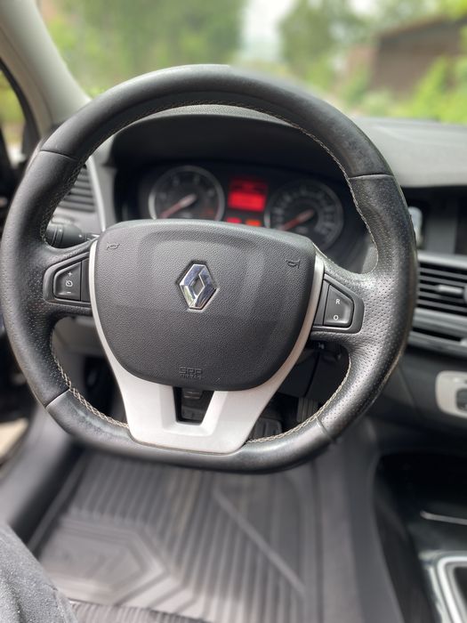 Renault Laguna 3 Bose 2014 2.0 dci