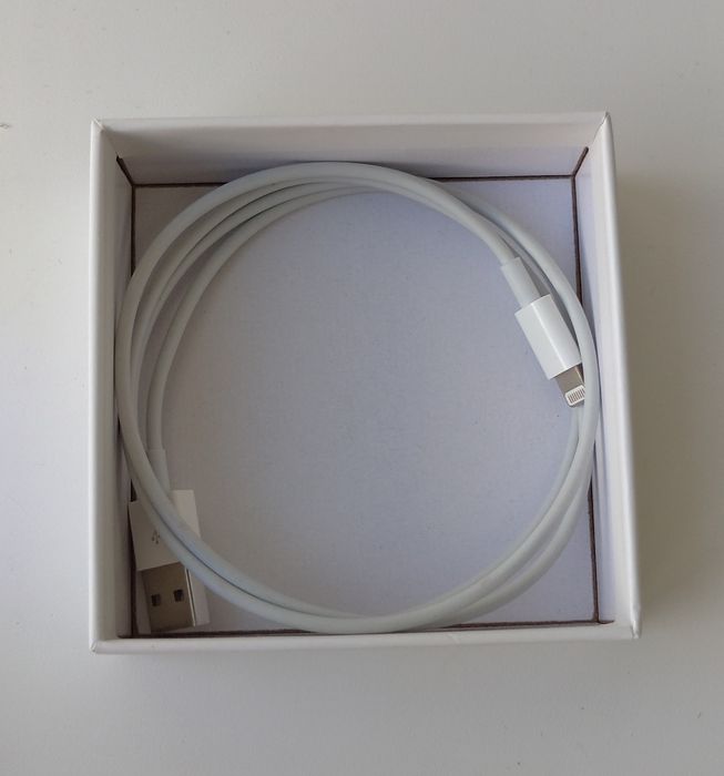 продам airpods 2
