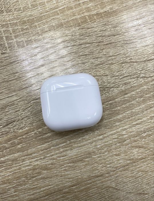 Продам Air pods 4 с шумоподавлением