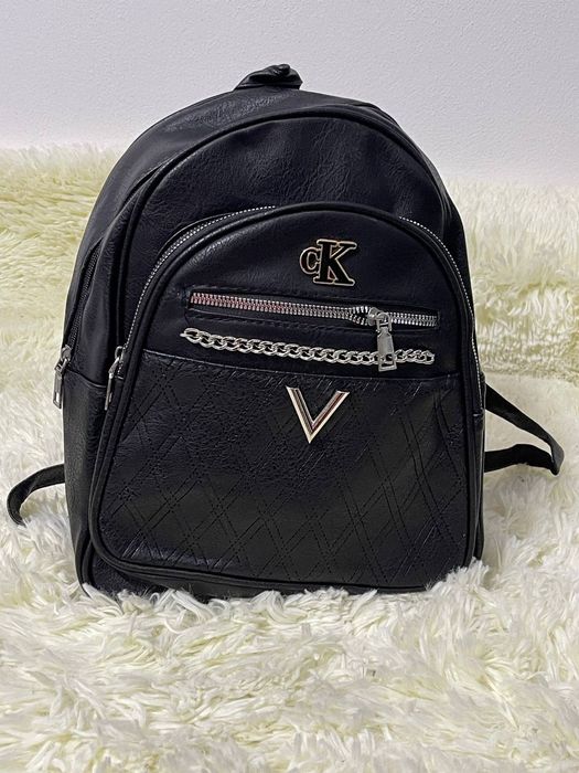 Rucsace dama la super oferta
