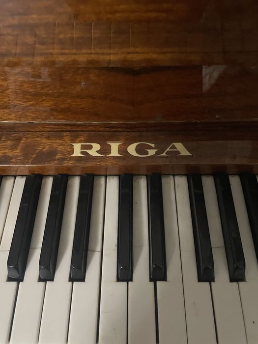 Фортепиано рига в отличном состояний