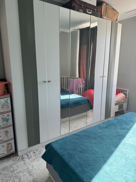 Спальный гарнитур