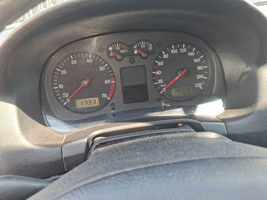 De vanzare w golf 4