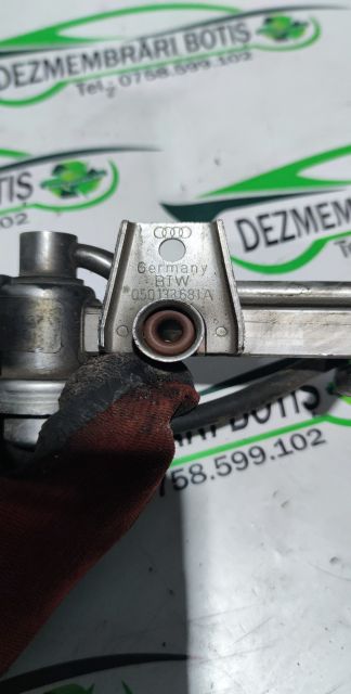 Rampa injectoare /425 050133681a Audi A4 B5