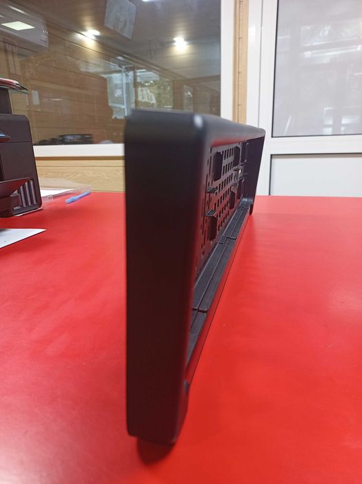 Рамка за регистрационен номер с буфер