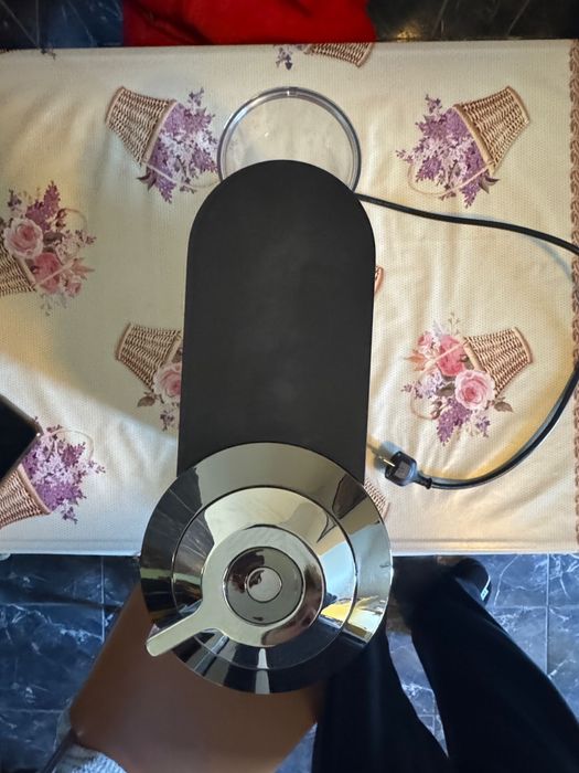 Espressor Nespresso Vertuo Next