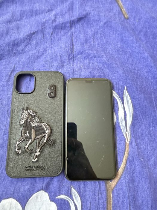 iPhone 11 с гарантией