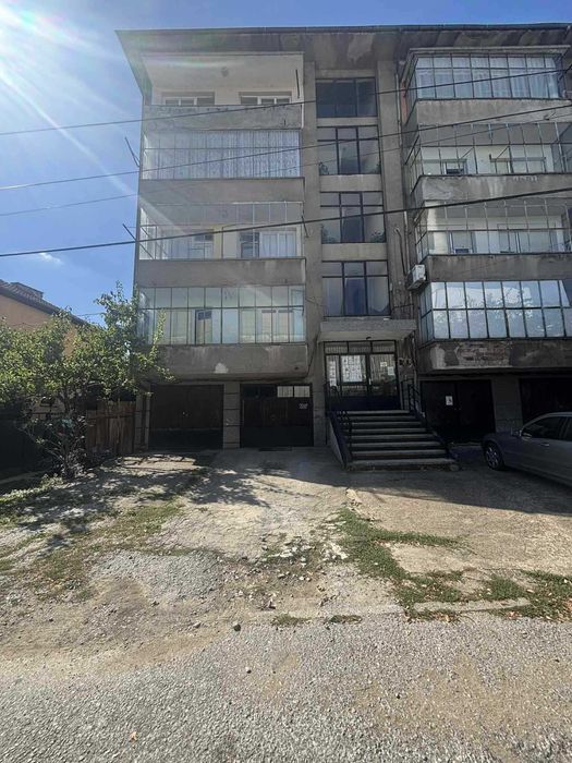 Продава се Многостаен апартамент в Пещера - 120 кв.м за 1000 €/кв.м - Снимка #2