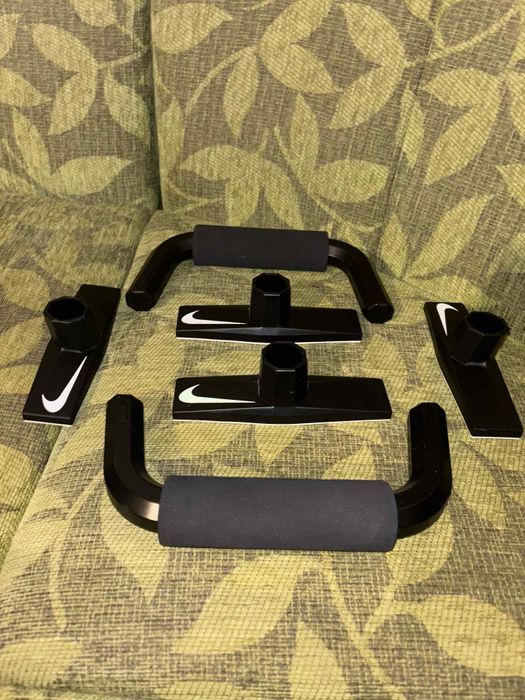Нови дръжки за лицеви опори Nike PUSH UP GRIP 3.0