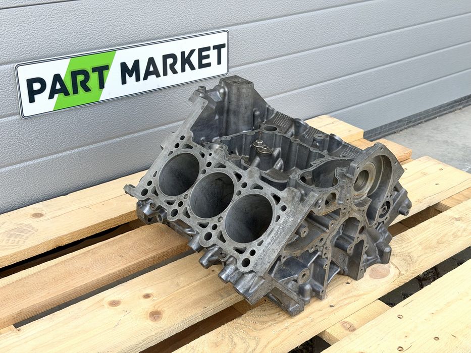 Блок двигател AUDI 3.0TFSI CGW