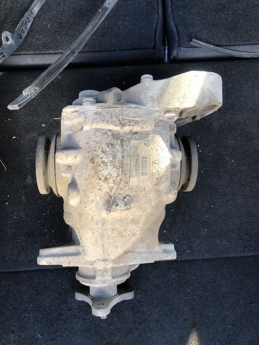 Диференциал за BMW e87,e81 118d  Бмв е87,е81 118д