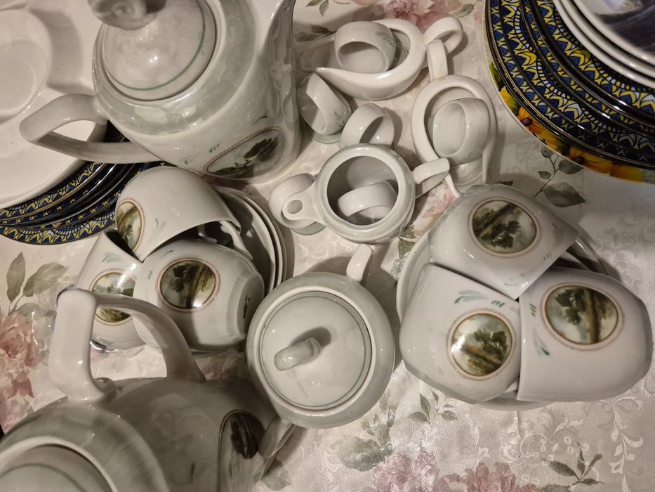 Сервиз новый продам