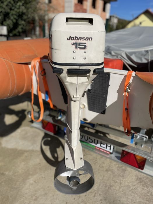 Извънбордов двигател Johson
