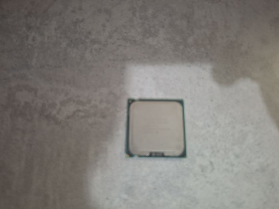 Intel celeron dual-core e1500/ddr2 512mb