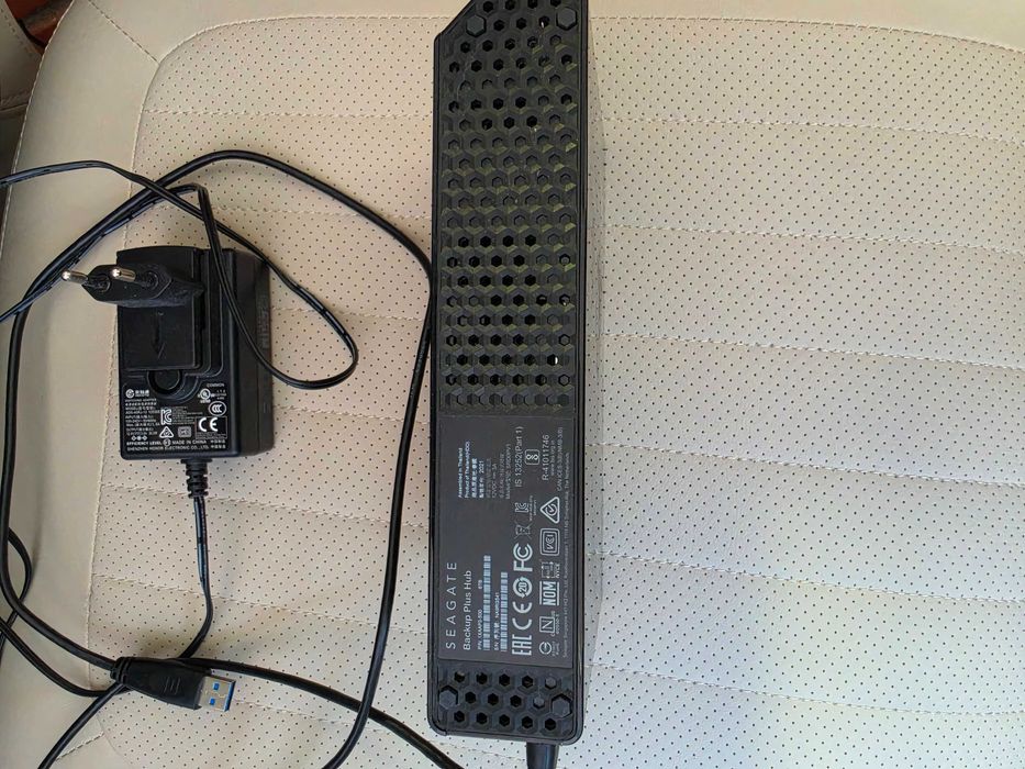 Външен HDD Seagate Backup Plus HUB 6TB, USB 3.0, Черен