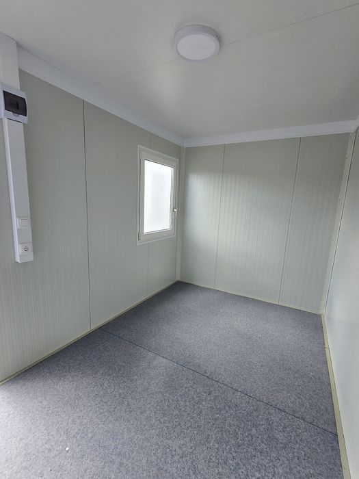 Container NOU 4mx2.5m