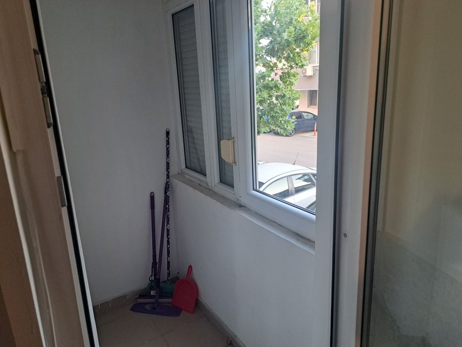 Garsoniera de inchiriat la 8 min de metrou Dimitrie Leonida