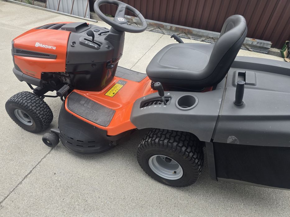 Tractor gazon Husqvarna TC 138L an 2020