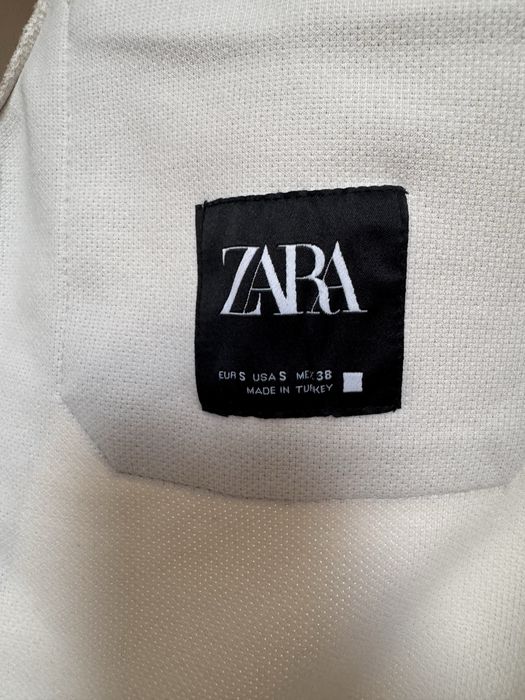 Продам кофты от Zara и брюки